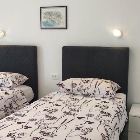 Apartments Inbox Kostrena Eksteriør bilde