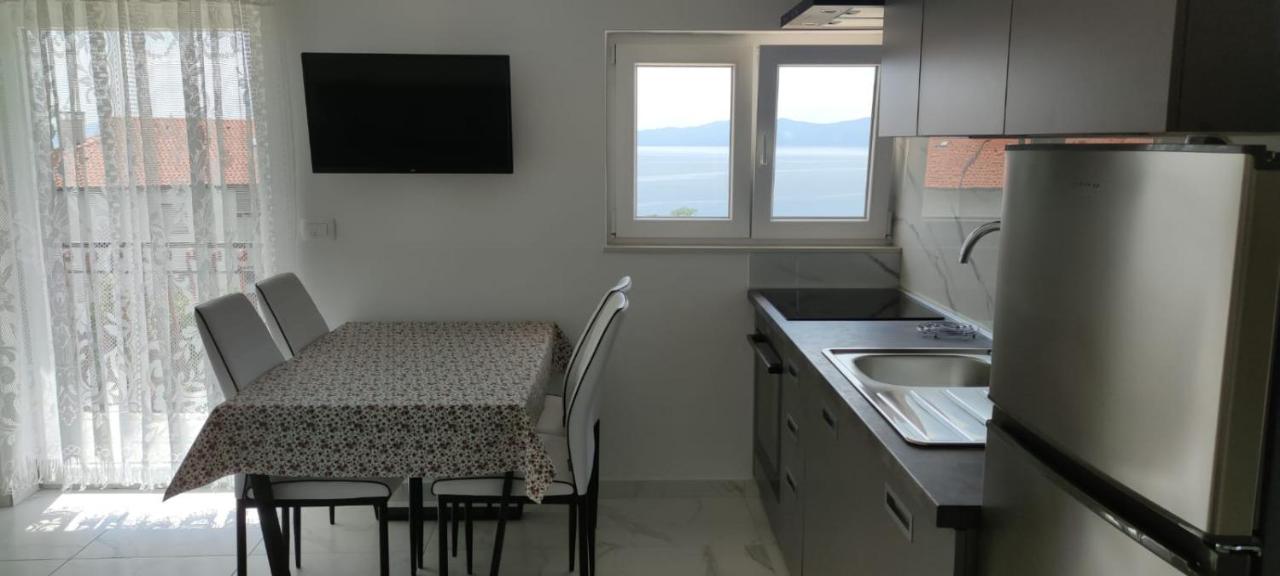 Apartments Inbox Kostrena Eksteriør bilde