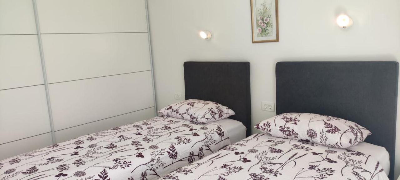 Apartments Inbox Kostrena Eksteriør bilde