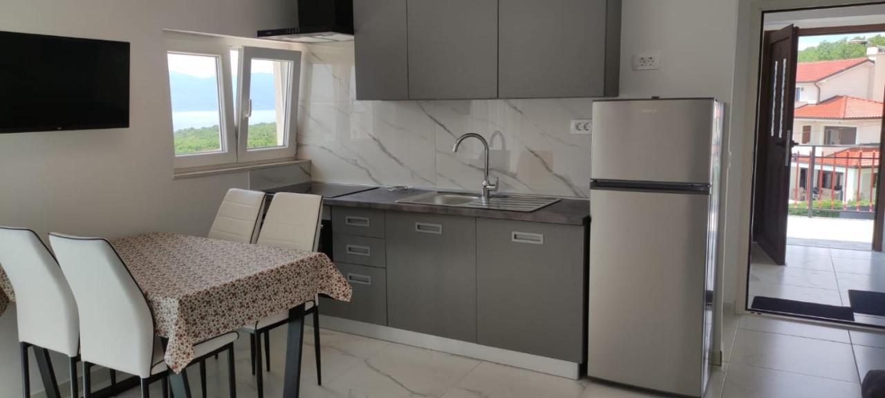 Apartments Inbox Kostrena Eksteriør bilde