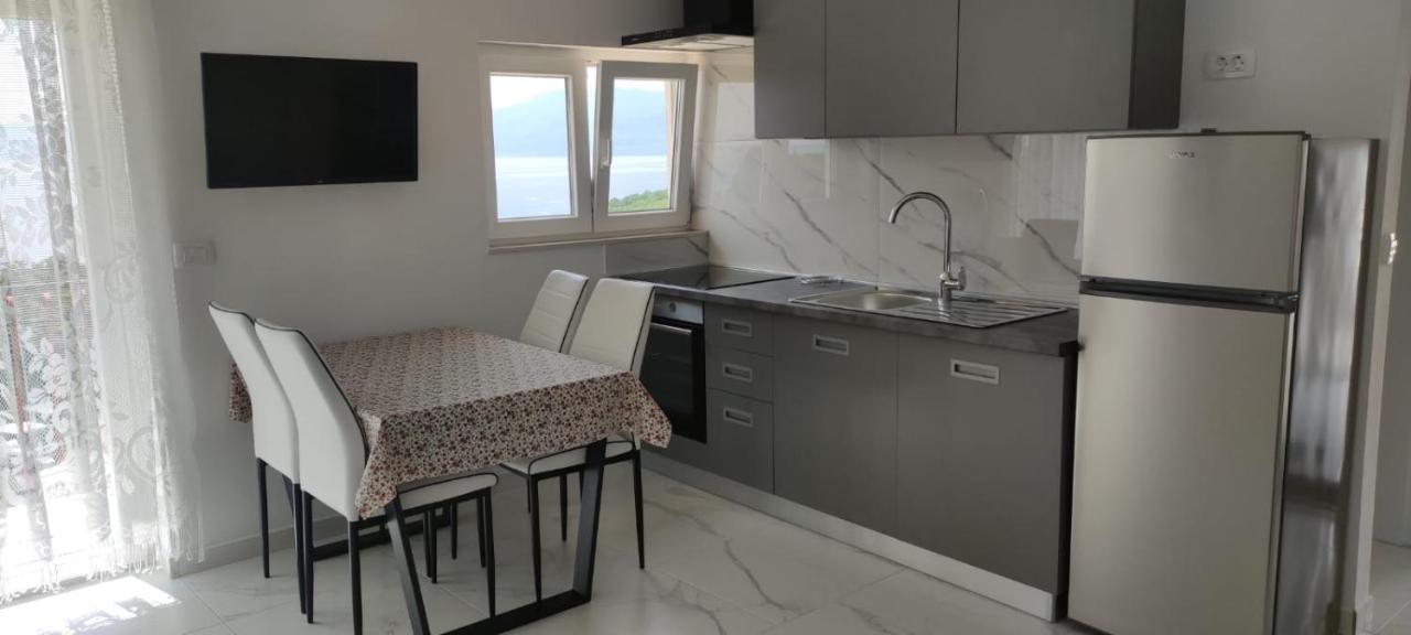 Apartments Inbox Kostrena Eksteriør bilde